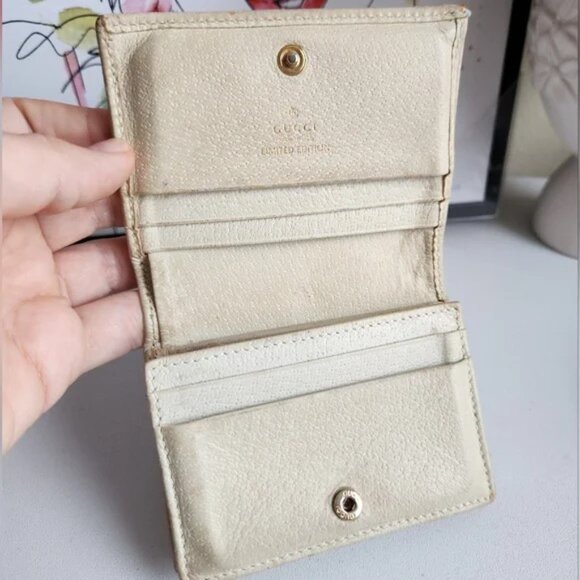 SOLD SOLD EUC GUCCI LIMITED EDITION GG Marmont Flora Canvas Card Case w/ dustbag - Picture 3 of 11